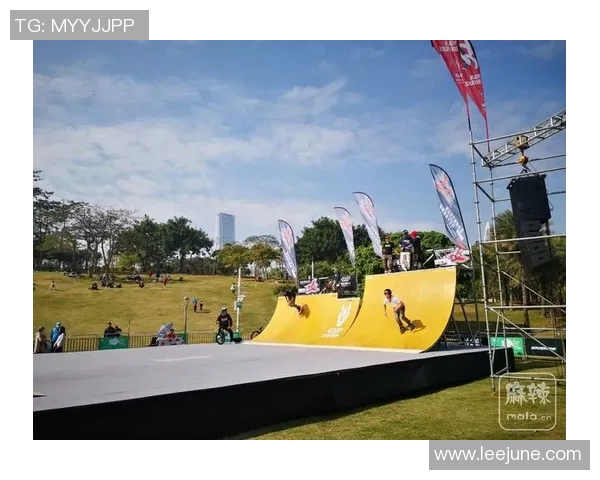 深圳极限运动队揭秘速度之旅挑战极限运动的激情与魅力