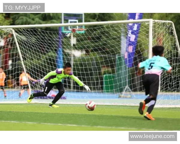 武汉足球队在全运会中的灵活性表现引发热议展现出强大的竞技实力与团队协作